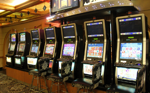 Mở cửa casino 'Việt kiều thắng kiện' cho b&aacute;o giới v&agrave;o thăm 3