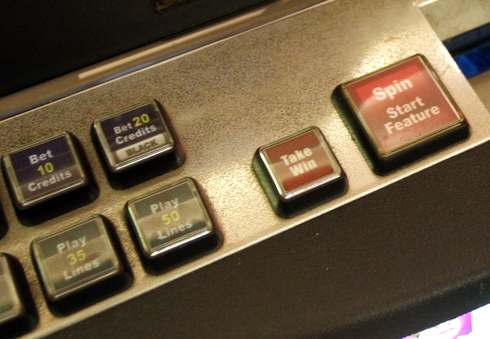 Mở cửa casino 'Việt kiều thắng kiện' cho b&aacute;o giới v&agrave;o thăm 6