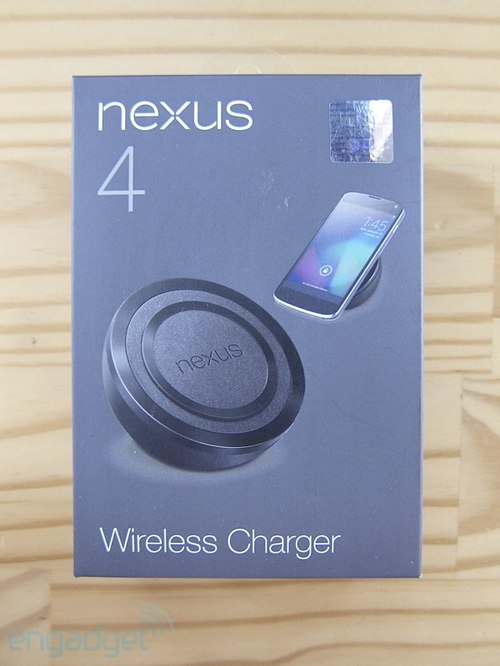 Cận cảnh sạc không dây chính hãng của Nexus 4 1