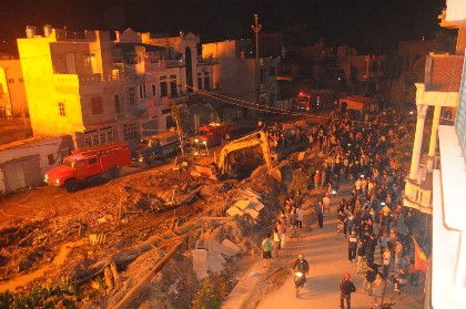 Cận cảnh vụ hỏa hoạn dữ dội thi&ecirc;u rụi xưởng gỗ 6