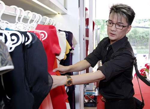 Sao Việt đua nhau ra dòng sản phẩm thời trang riêng 43