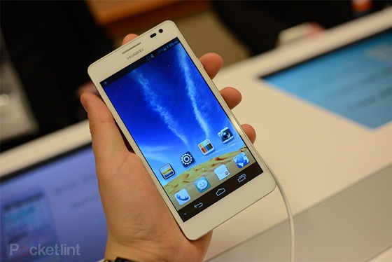 Huawei công khai chê bai Samsung và Apple tại CES 2013 5