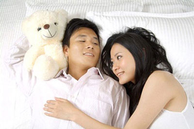Làm thế nào để nói với chàng về sex? 1