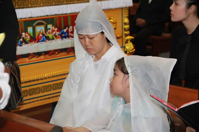 Lặng lẽ đ&aacute;m tang đạo diễn phim "Thạch Sanh" 17