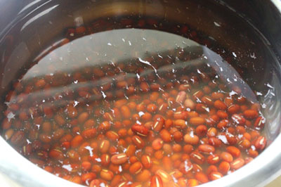 Tự l&agrave;m b&aacute;nh r&aacute;n Doraemon ngon tuyệt 1