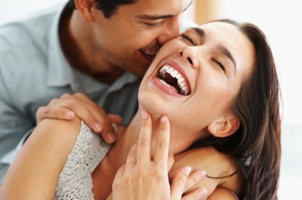 Chồng sàm sỡ em họ 1