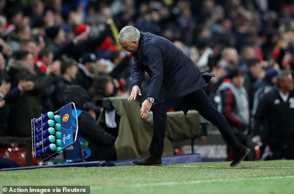1543355834848lcgalleryimagesoccerfootballchampions15433575710731846772429dfdca3d8becp.jpg