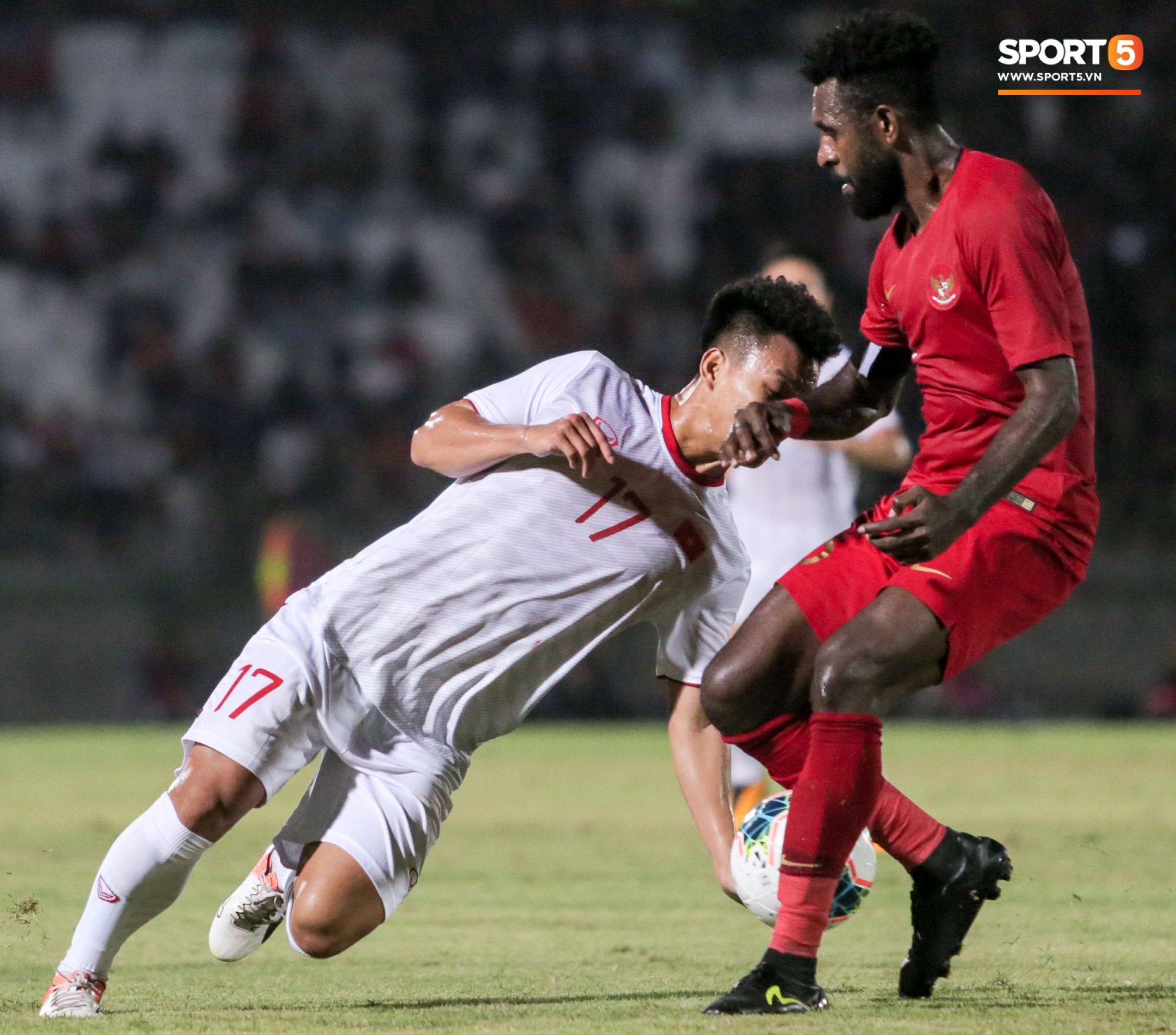 20191015tuyenvietnamindonesia7015711827143811831320738646a9d1e5ecp.jpg