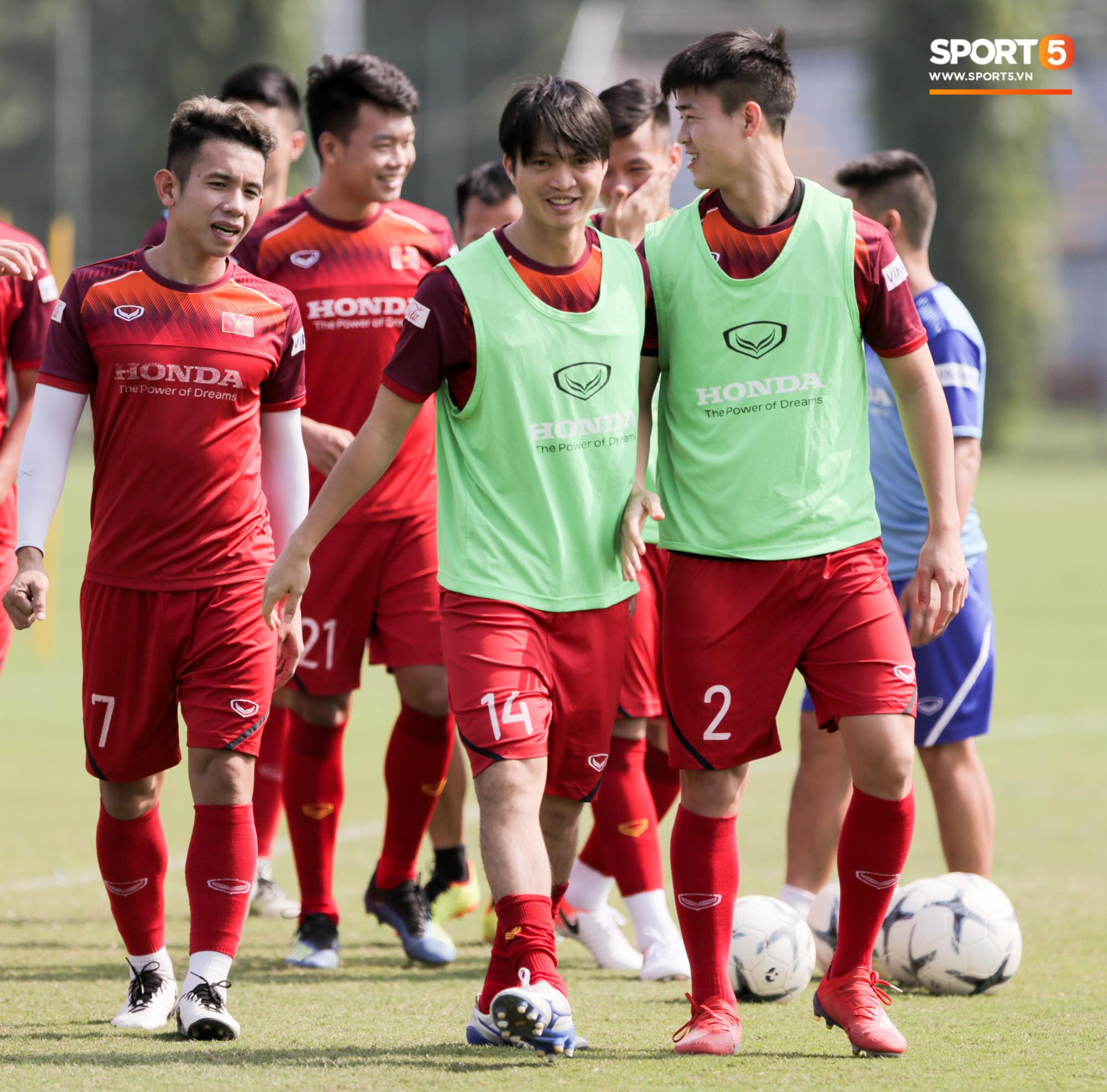 20191108tuyenvietnamtapluyen101573186439026103773710760d46b4fa0cp.jpg