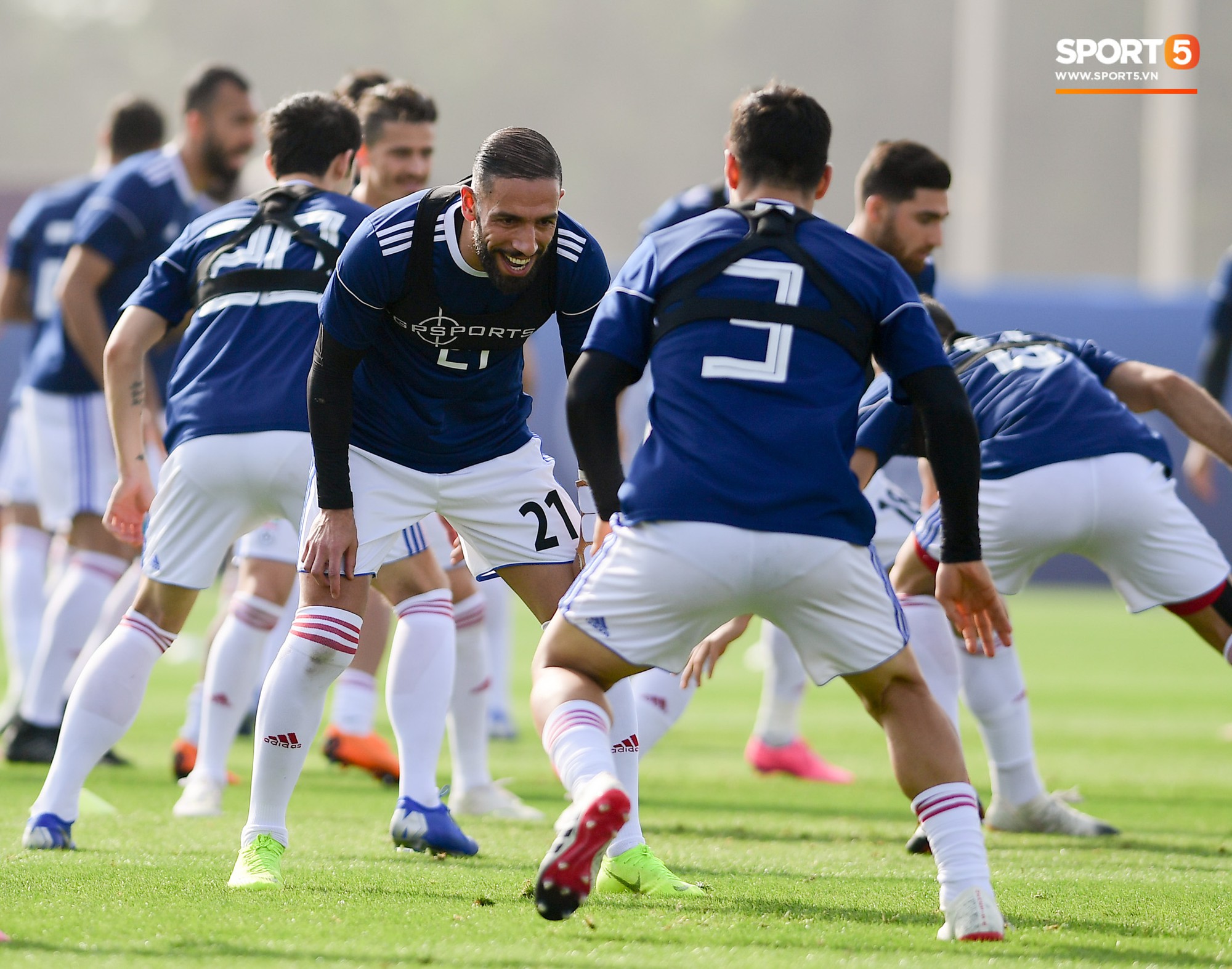 doituyeniranasiancup2019101131547125757259137370324640f4cf7377cp.jpg
