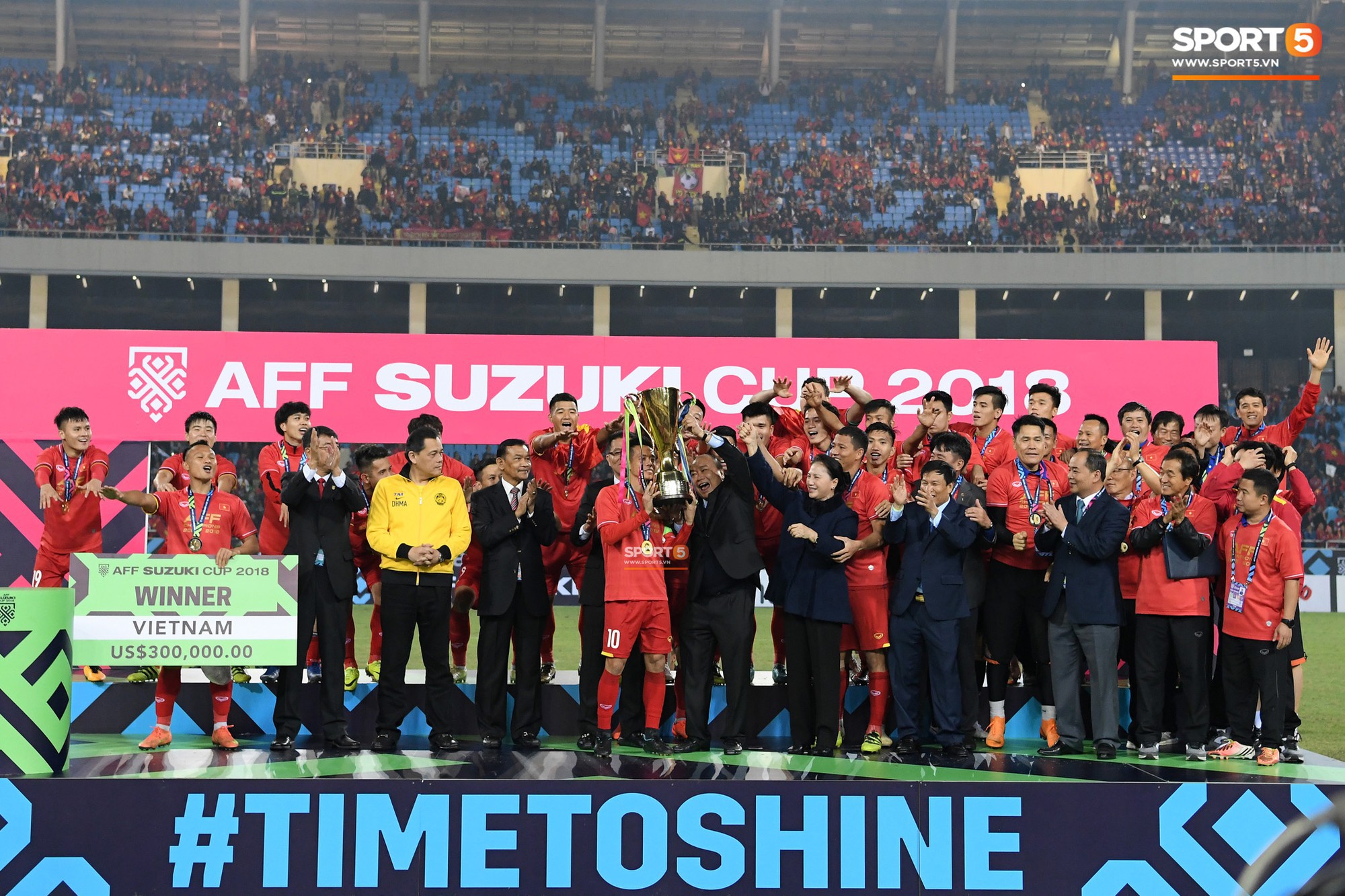doituyenvietnamvodichaffcup2018154504826514011710831971545356814251186201562016d36e06f4cp.jpg