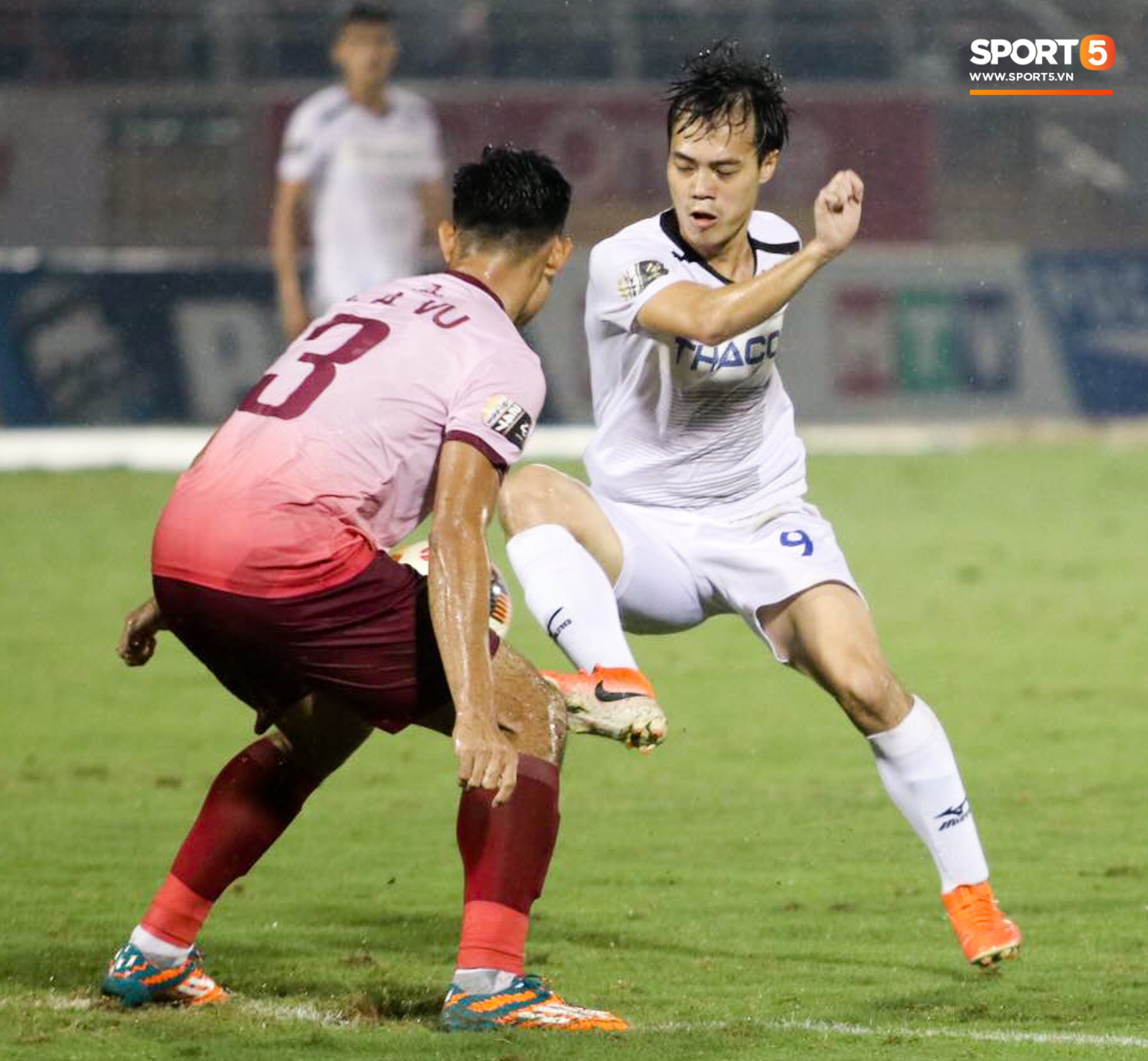 haglsaigonfcvleague2019121568506807572107814916253e53791d3cp.jpg