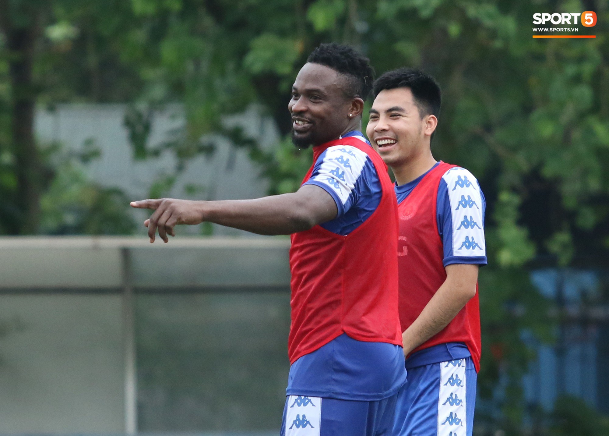 hanoifc515585408742577133508594f60e11d40cp.jpg