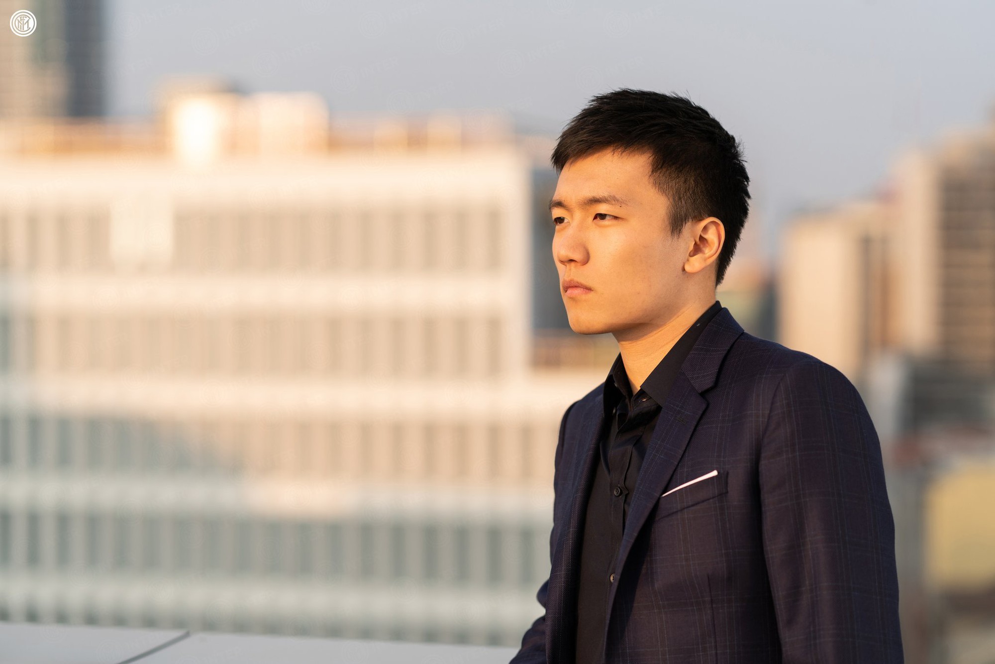 stevenzhangrooftop1540786272184947732427154091328879036884424950655b49f8cp.jpg