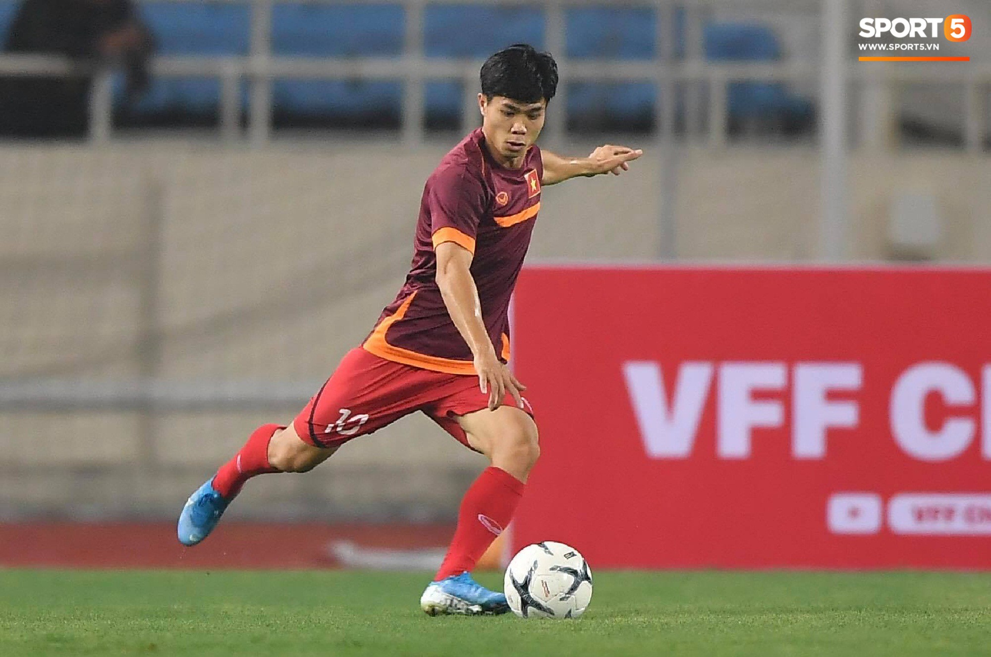 tuyenvietnam09102019515706284898001059974074e0b0b78ae6cp.jpg