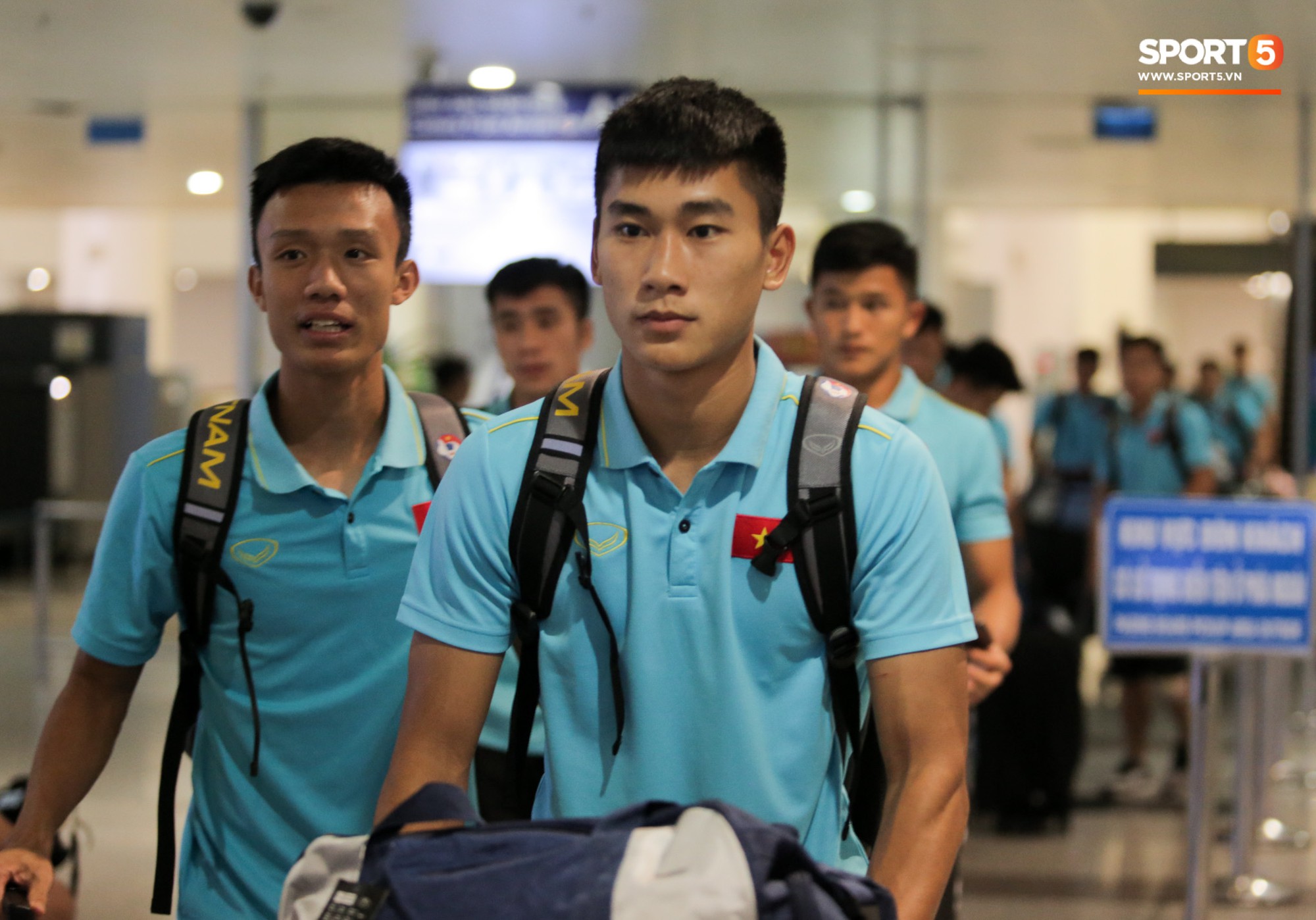 u22vietnamvenuoc99201981568049775590347588328752d3e28d0cp.jpg