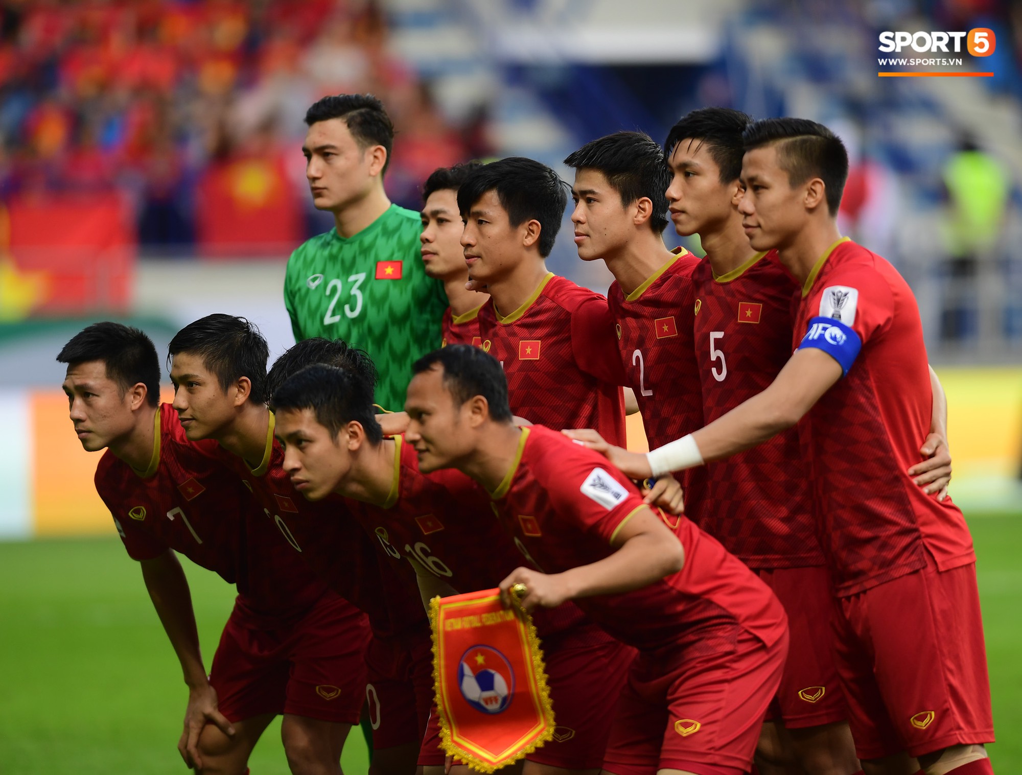 vietnamnhatbanasiancup2019241415490111721451953509919b010c02275cp.jpg