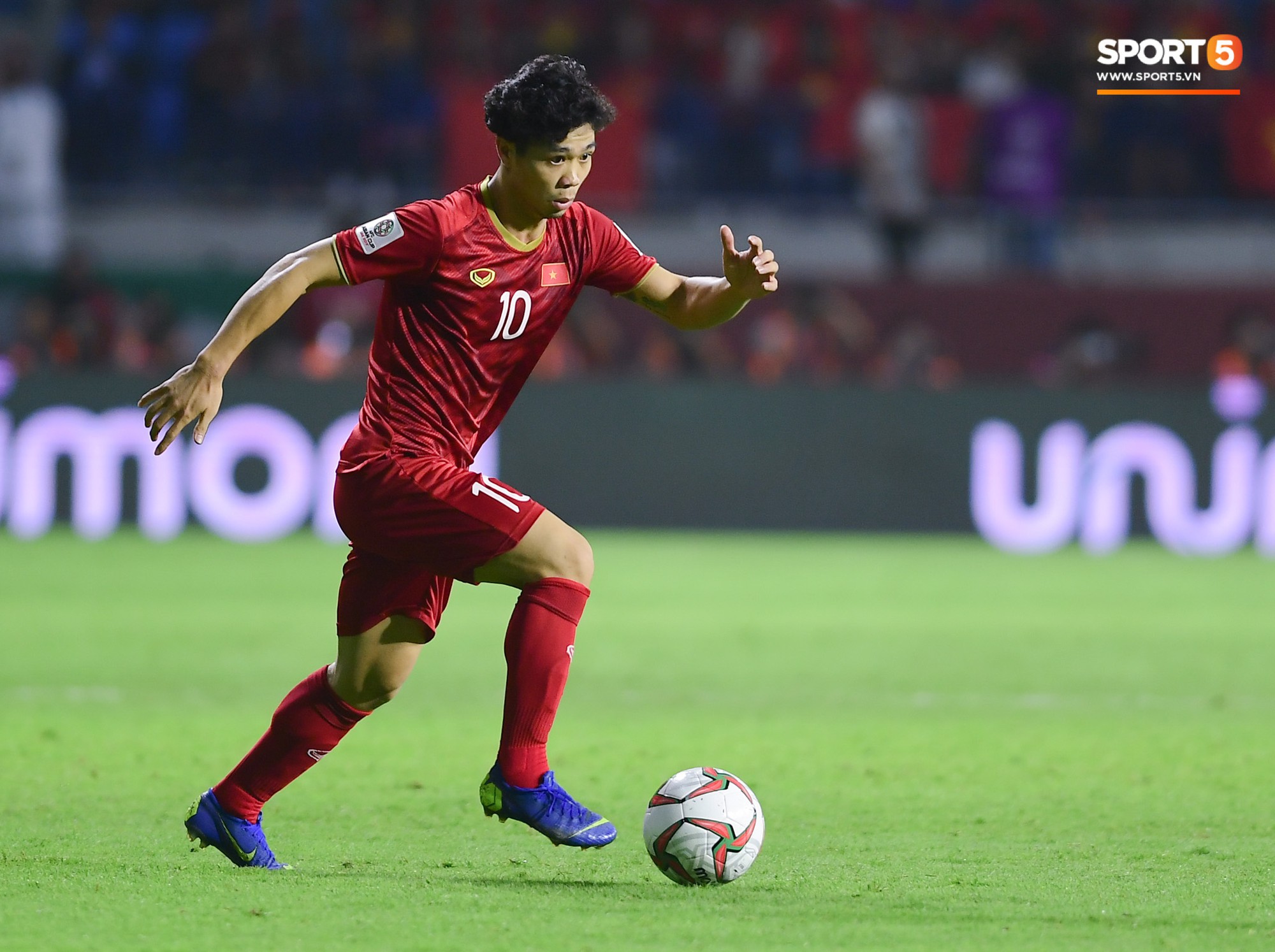 vietnamnhatbanasiancup201924177154836155740911896866671549529530158137195631965fdba5062cp.jpg