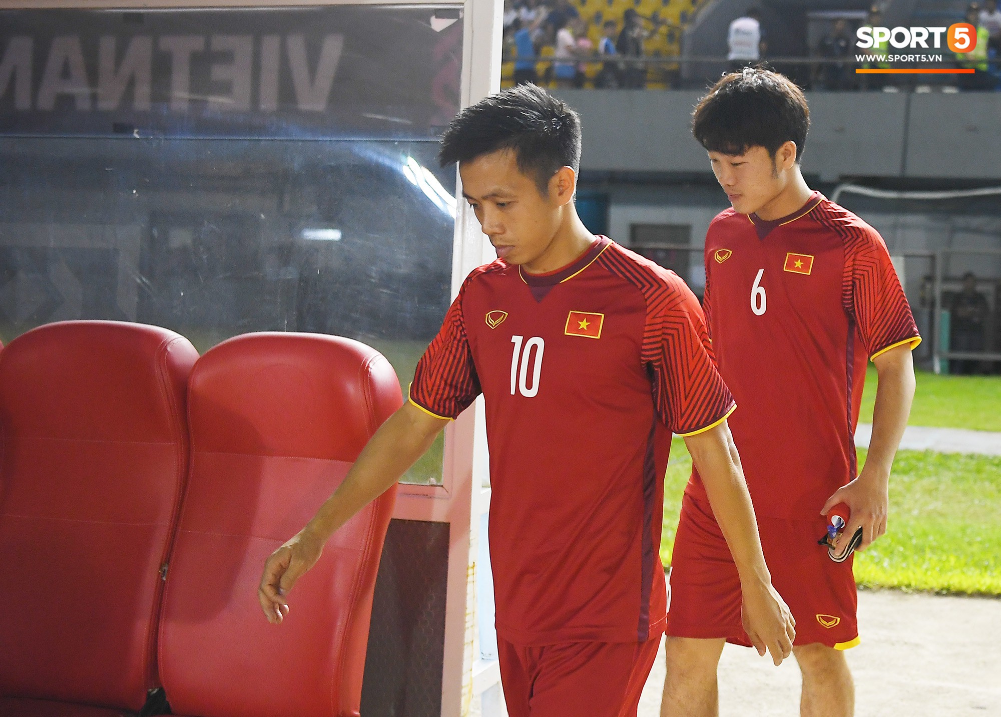 xuantruong15439271849611041429123877f5f72d9cp.jpg