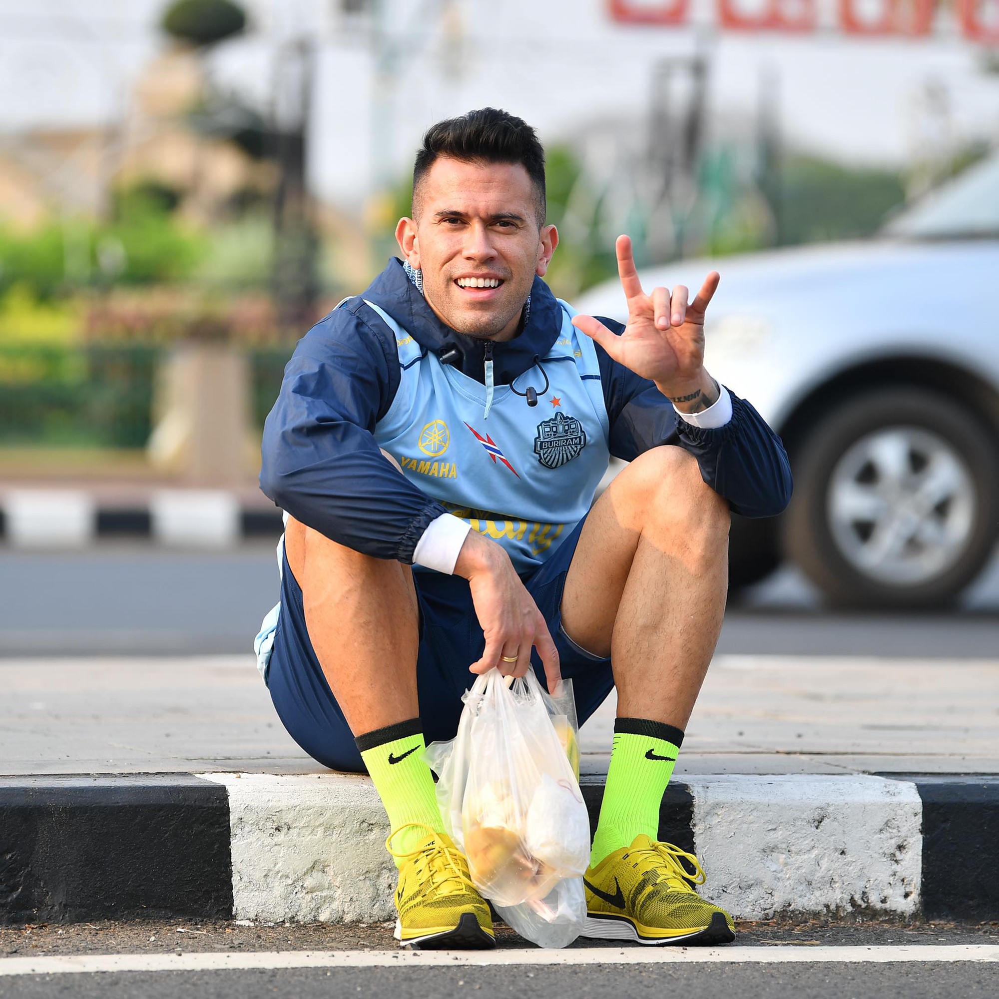 xuantruongburiramunited112201913154987029058147377075535359b1c90cp.jpg