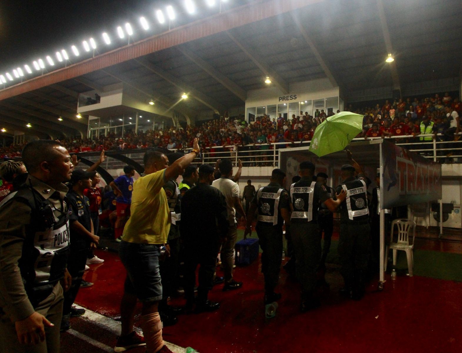 buriramunited81565573019508201623289468eba400adcp.jpg