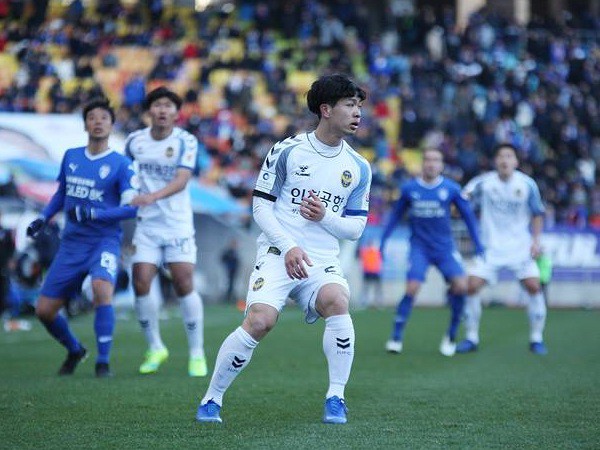 congphuongjeonbukincheonunited21560312499364931822937d4a00ce55dcp.jpg
