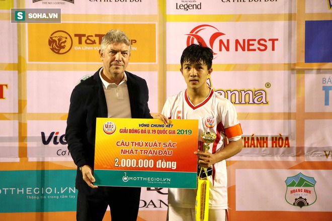 thanhkhoi0021552706634953556796293155270664757069116148835e12666eccp.jpg