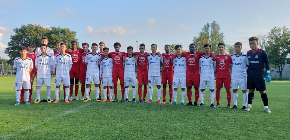 u18hagl2156816842575466665087101d2921036cp.jpg