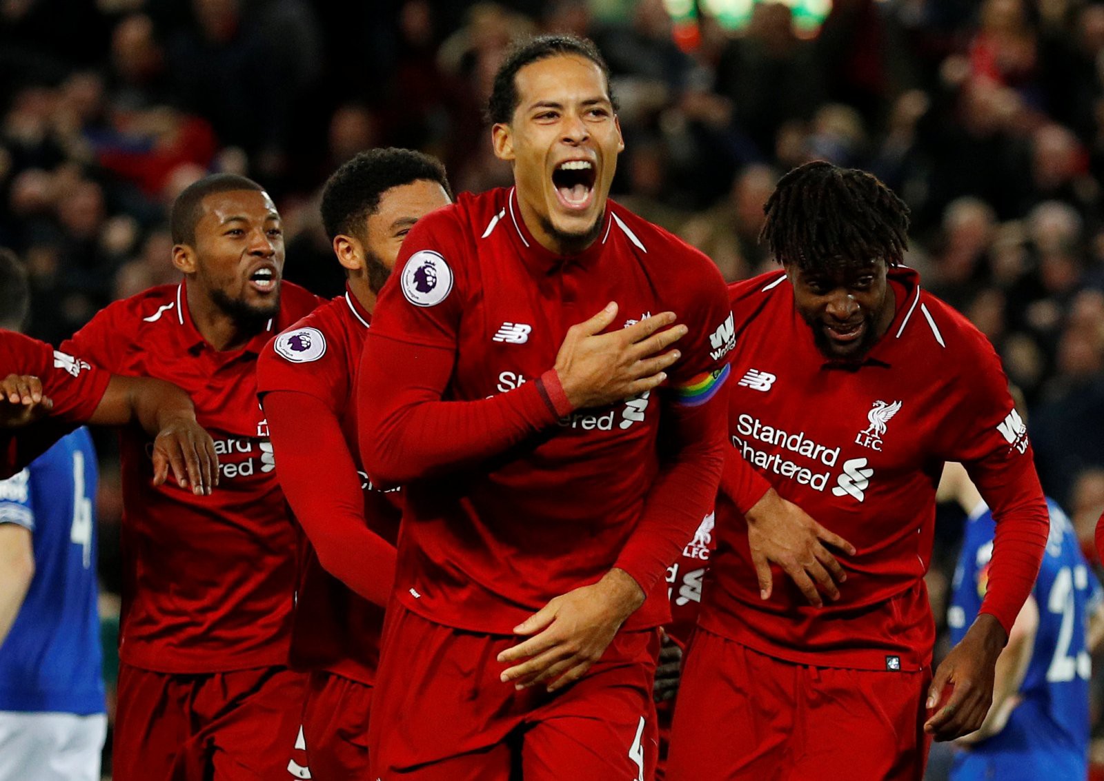 vandijk215546261173208921405292eb16aeb08cp.jpg