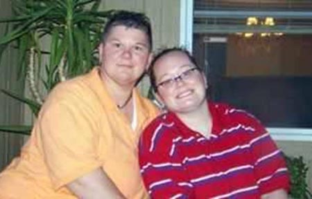 Vụ kiện chấn động ở Mỹ về hiến tinh tr&ugrave;ng 2