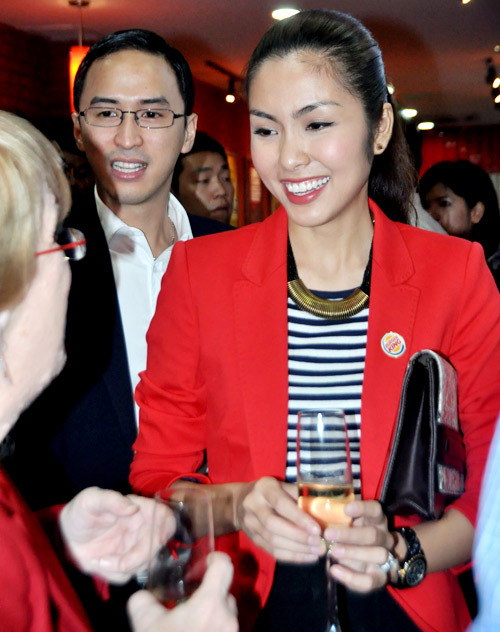 Nghi &aacute;n H&agrave; Tăng từng chỉnh sửa mũi 13