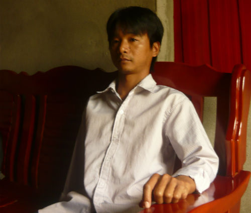 Người được bạn nhờ hiếp d&acirc;m vợ: "Thấy m&igrave;nh bỉ ổi" 2