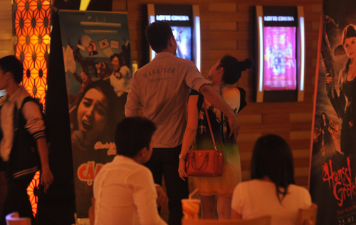 Nhật Kim Anh bị bắt gặp hẹn h&ograve; si&ecirc;u mẫu Đức Vĩnh 11