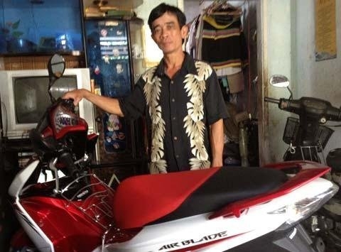 "Qu&ecirc;n ăn, qu&ecirc;n ngủ" v&igrave; tr&uacute;ng số bạc tỷ 3