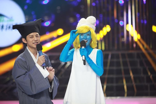 MC "Gương mặt th&acirc;n quen" của Trung Quốc quậy tưng 2