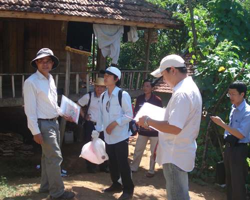 Bệnh &lsquo;lạ&rsquo; lại b&ugrave;ng ph&aacute;t dữ dội tại Quảng Ng&atilde;i 7