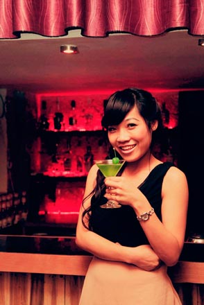 'Hot girl ng&agrave;n đ&ocirc;' vẫn... ế chồng 3