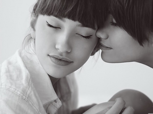 Đ&agrave;n &ocirc;ng kết h&ocirc;n đồng t&iacute;nh sống thọ hơn 2