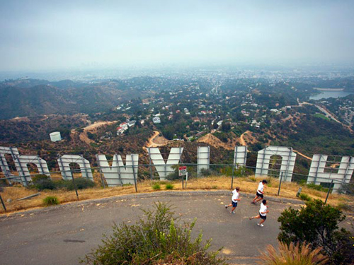 Mẹo chụp ảnh độc đ&aacute;o với c&aacute;c biểu tượng du lịch 2