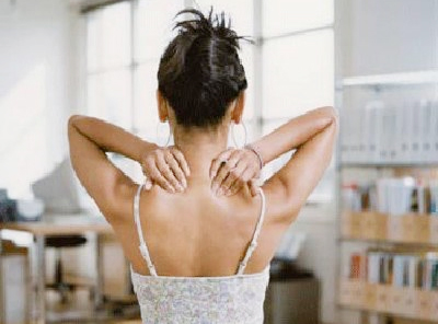 Ph&ograve;ng chống tho&aacute;i h&oacute;a cột sống cổ 1