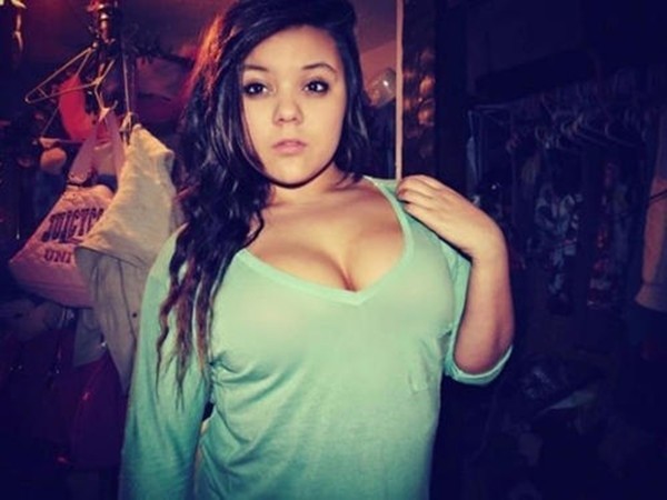 Cho&aacute;ng với m&agrave;n ăn uống kinh dị của những người đẹp 4