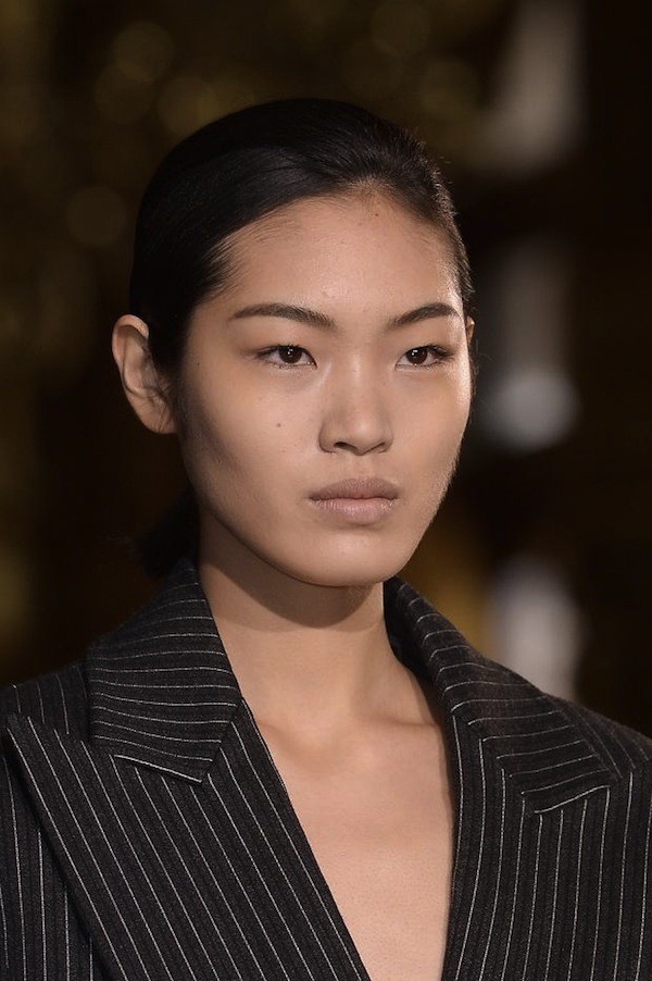 Những xu hướng trang điểm l&yacute; tưởng từ s&agrave;n diễn Thu/Đ&ocirc;ng 2013 16