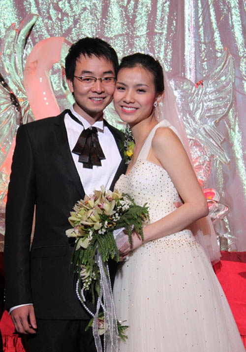 Những cặp "sao" y&ecirc;u l&acirc;u năm trong showbiz Việt 9