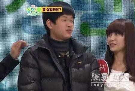 Sốc với 3 b&agrave; mẹ trẻ m&atilde;i kh&ocirc;ng gi&agrave; 8