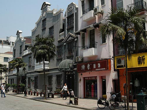 Sốc v&igrave; qu&aacute;n ăn biến dầu thải th&agrave;nh... s&uacute;p  2