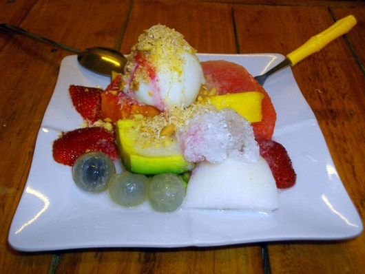 "Măm" m&oacute;n n&oacute;ng ở Đ&agrave; Lạt 10