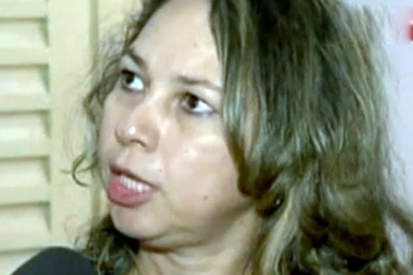 C&ocirc; g&aacute;i sinh ra kh&ocirc;ng c&oacute;... lưỡi 4