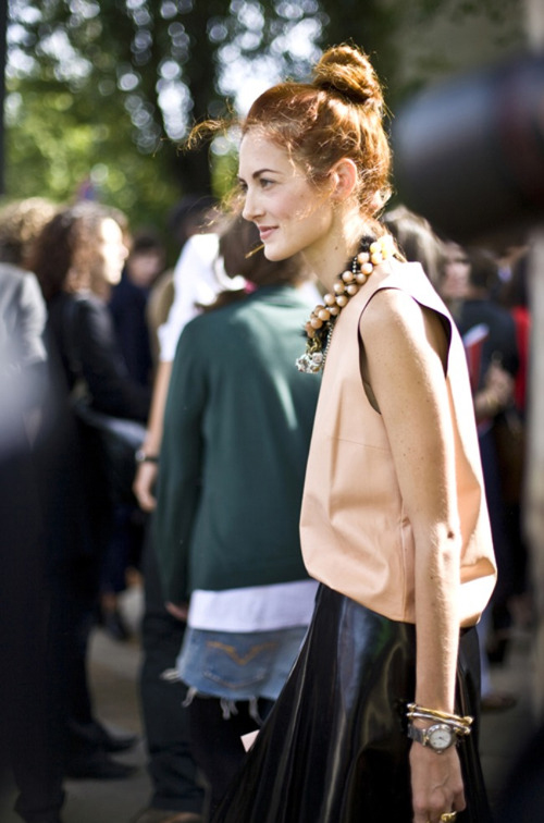 Zoom v&agrave;o phong c&aacute;ch của 10 bi&ecirc;n tập vi&ecirc;n thời trang nổi tiếng 23