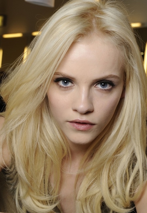 7 mẹo nhỏ gi&uacute;p bạn để mặt mộc m&agrave; vẫn xinh đẹp 1