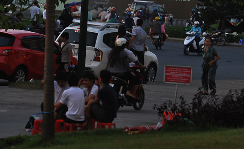 Nhật Kim Anh bị bắt gặp hẹn h&ograve; si&ecirc;u mẫu Đức Vĩnh 2